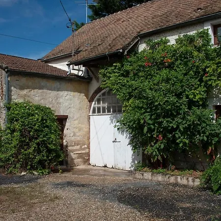 Maison De Caractere Au Calme Holiday home