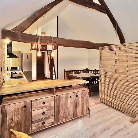 Maison De Caractere Au Calme Holiday home *